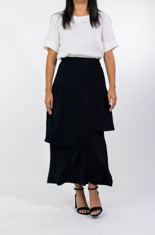 Saia Mona Black